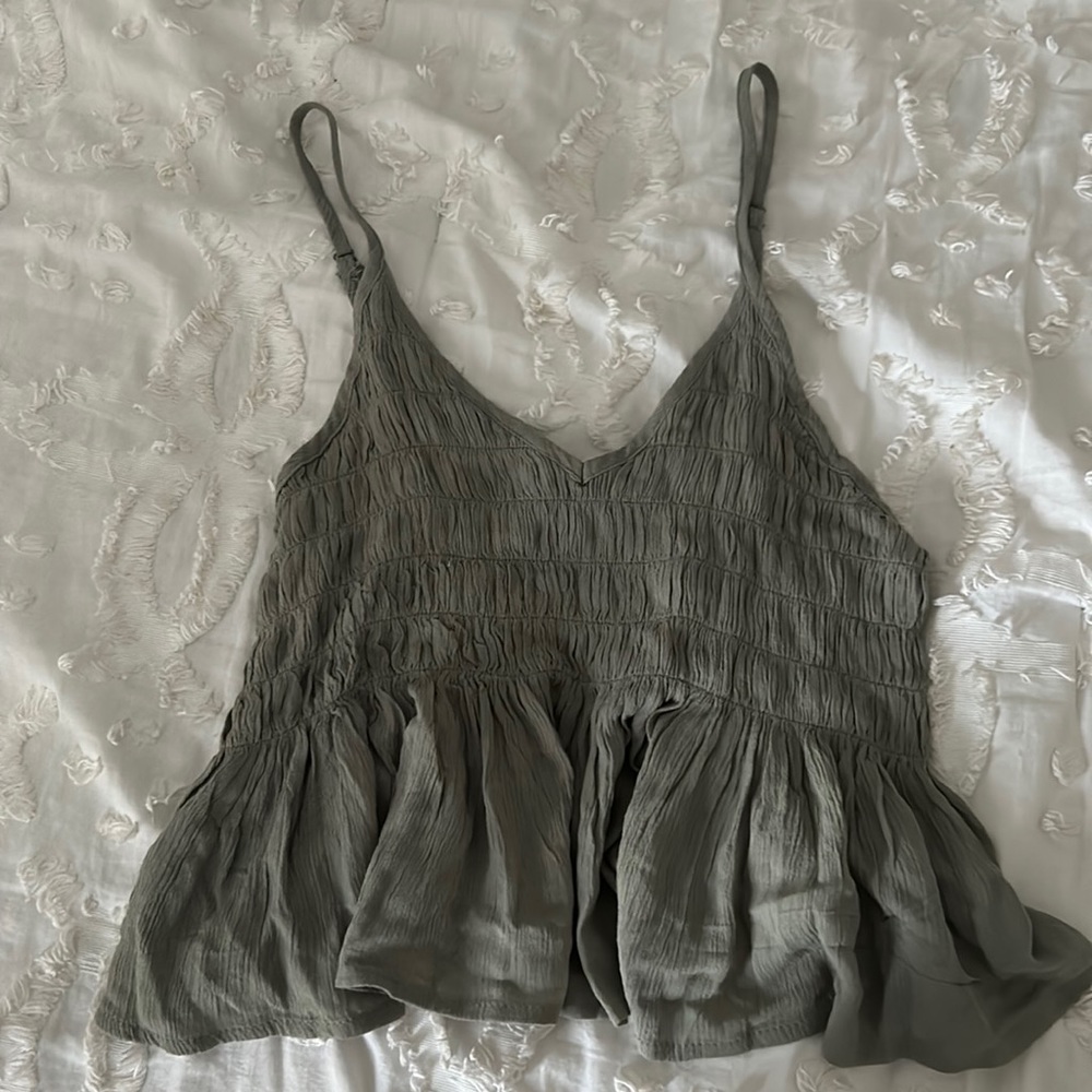 green cropped ruffle top